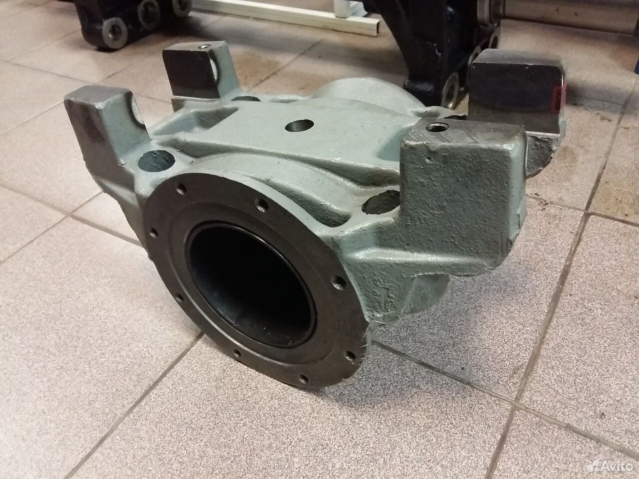 Башмак оси балансира камаз 6520. Башмак балансира 6520. Балансир 6520. Балансир 6520. Башмак балансира 6520-2918068.