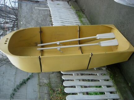 Лодка Малютка-3