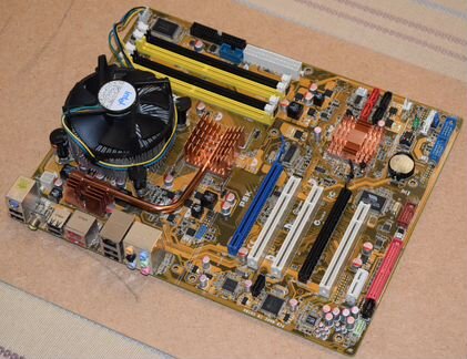 Комплект Asus P5K, процессор c кулером