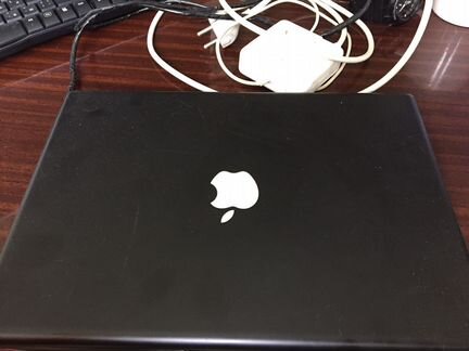 Apple MacBook A1181