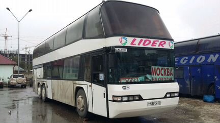Автобус Неоплан 122