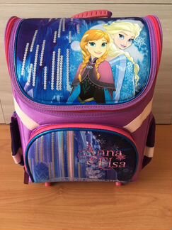 Рюкзак школьный в идеальном состоянии для девочки