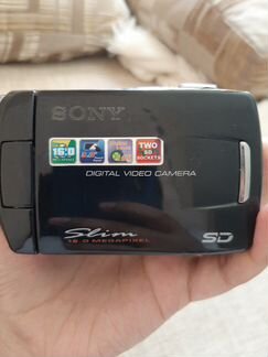 Видеокамера Sony slim