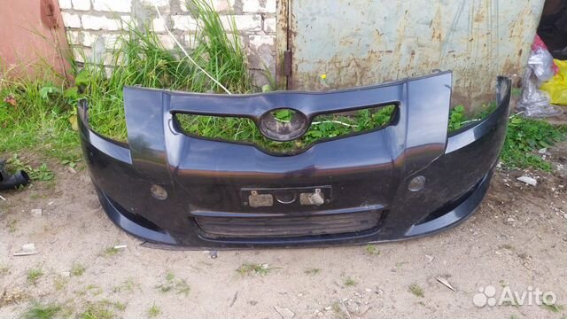 Бампер передний Toyota Auris Тойота Аурис