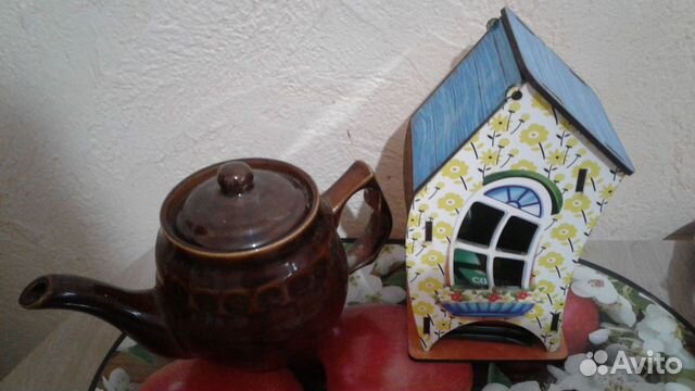 Чайник заварочный и чайный домик