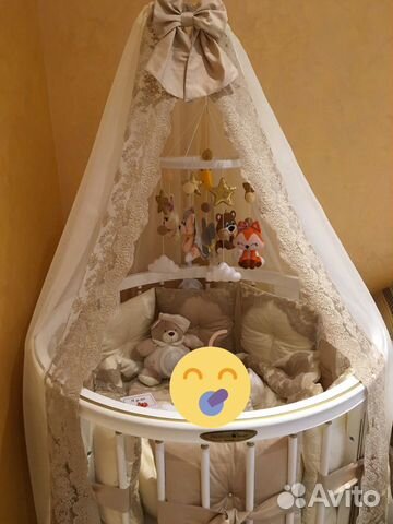 Бортики, одеяло, балдахин в кроватку