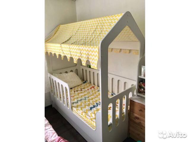 Детская кровать домик