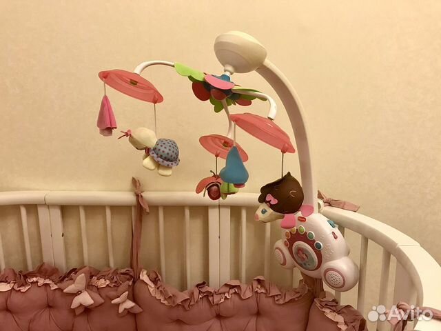 Мобиль с бумбоксом tiny love на кроватку