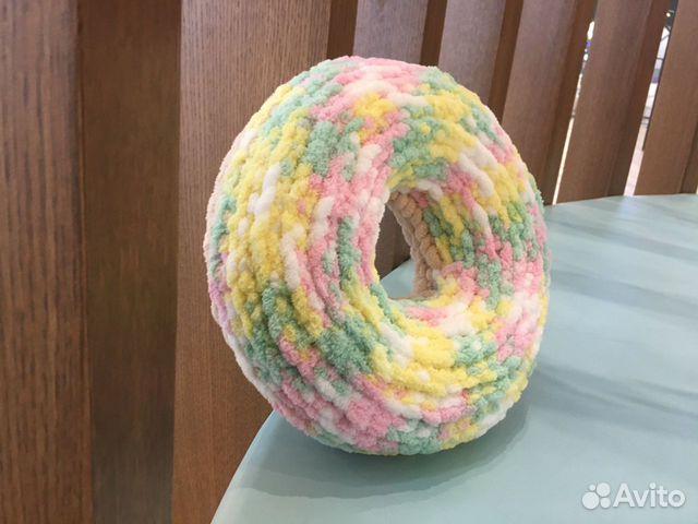 Подушка Пончик