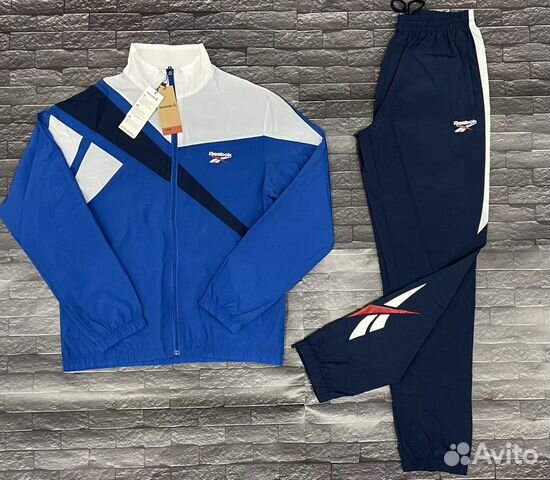 Спортивный костюм reebok