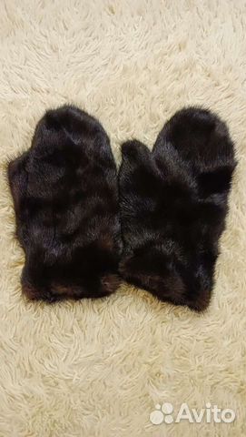 Варежки женские