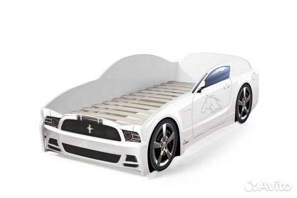 Кровать машинка Мустанг белая