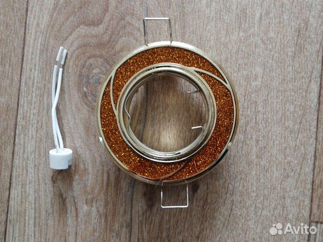 Светильник потолочный встраиваемый