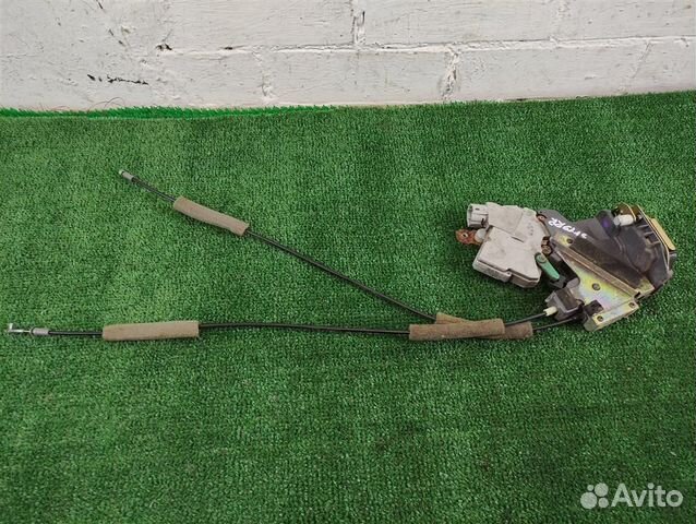 Замок двери задней правой Subaru Tribeca WX 2006