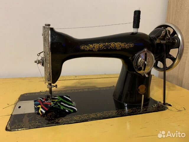 Швейная машинка ножная Подольского завода