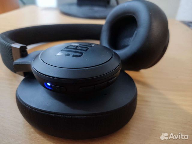 Беспроводные наушники JBL live 650 btnc купить в Левокумском | Бытовая  электроника | Авито
