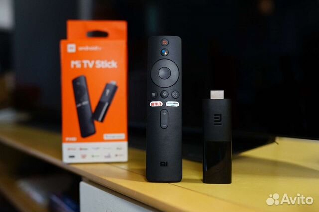 Xiaomi Mi TV Stick 4K Smart приставка