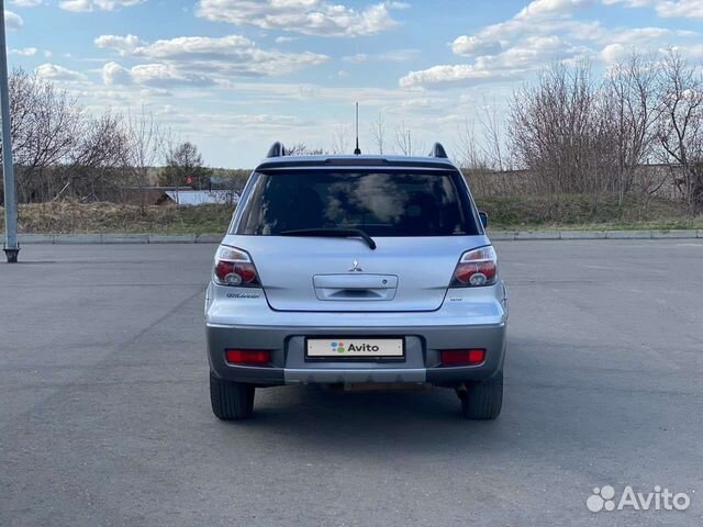 Mitsubishi Outlander 2.4 AT, 2005, 237 000 км