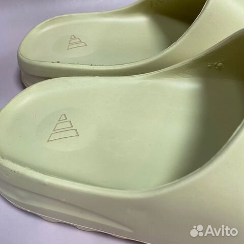 Тапочки Adidas yeezy slide