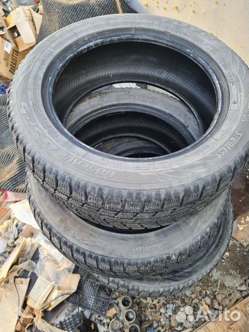 Toyo 225/55 R17, 4 шт