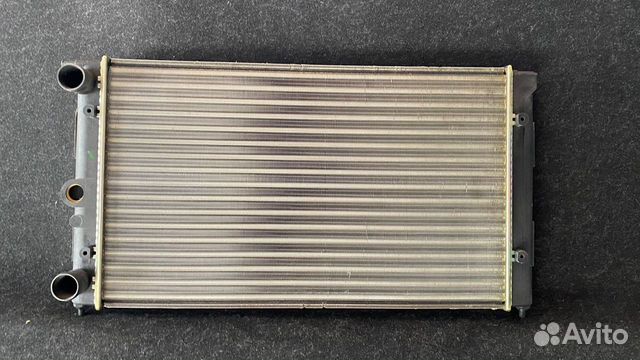 Радиатор ож 321 121 253 BH VW Passat B2 1.6-1.6TD