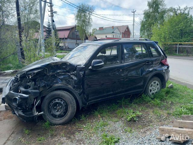 LIFAN X60 1.8 МТ, 2017, битый, 100 000 км