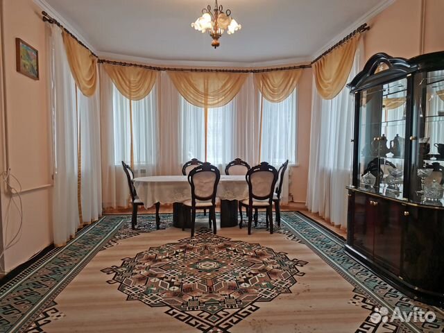 

6-к. коттедж, 140 м²