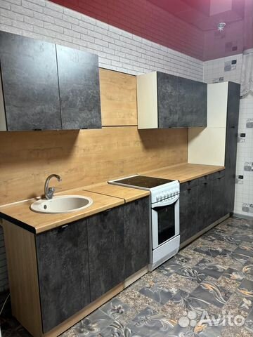 

2-к. квартира, 70 м², 2/6 эт.