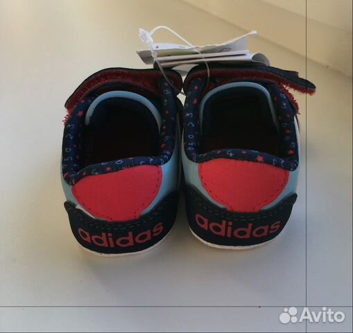 Кроссовки adidas новые (оригинал) Кроссовки adidas новые (оригинал)