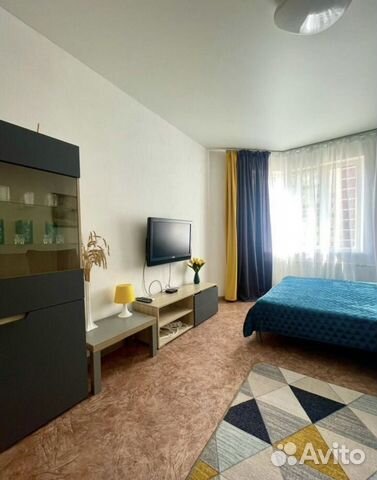 

1-к. квартира, 42 м², 9/17 эт.