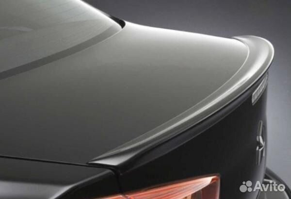 Спойлер сабля на Lancer X