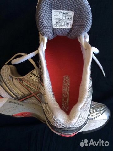 Кроссовки женские asics