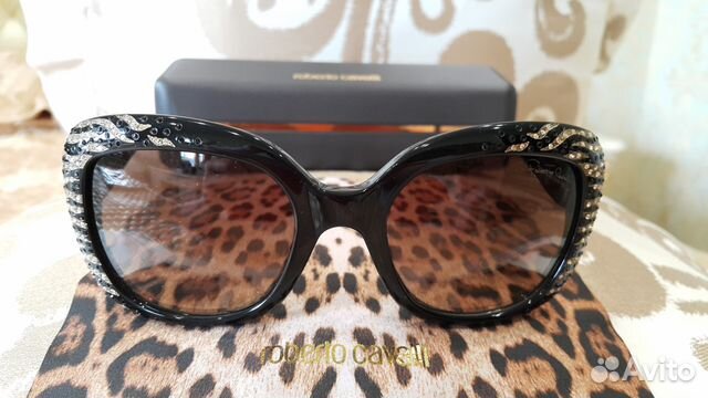 Солнцезащитные очки Roberto Cavalli Италия Солнцезащитные очки Roberto Cavalli Италия