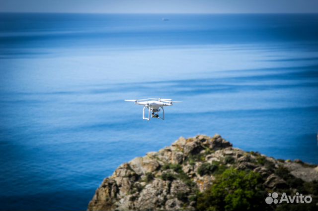 Квадрокоптер DJI Phantom 3 Advanced