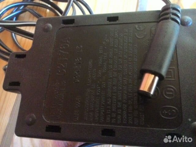 Блок питания 220 V на 30 V 400 mA Блок питания 220 V на 30 V 400 mA