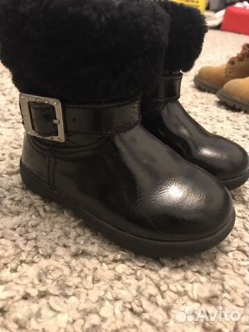 Ugg детские оригинал 22,5 размер, US 6