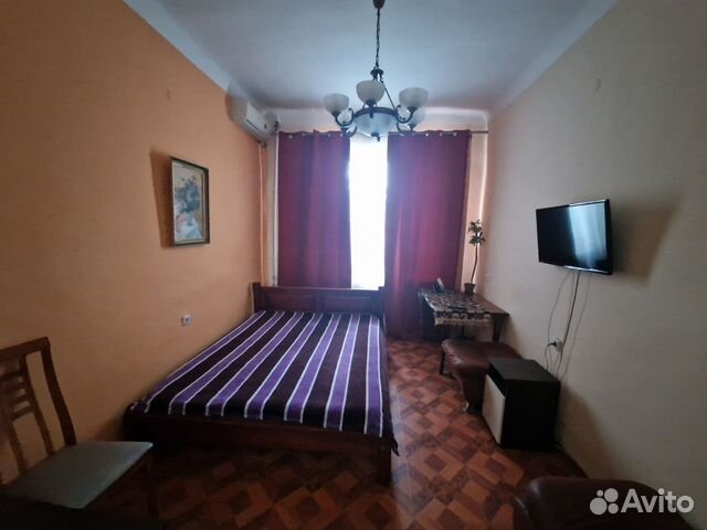 

3-к. квартира, 65 м², 1/2 эт.