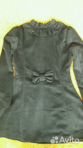 Пальто новое р.152 Пальто новое р.152