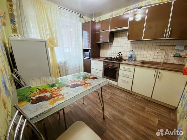 

2-к. квартира, 50 м², 1/9 эт.