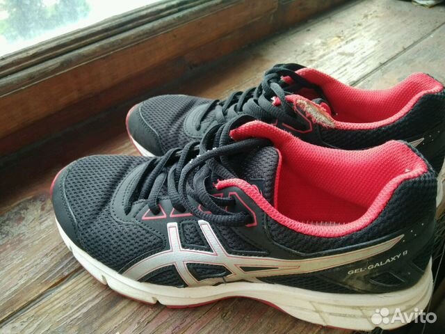 Кроссовки Asics