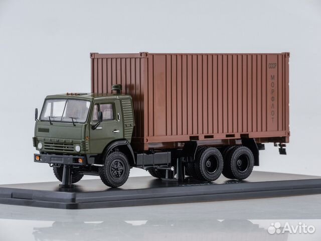 Камаз-53212 с 20-футовым контейнером