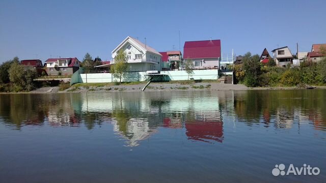 

10-к. и более коттедж, 400 м²