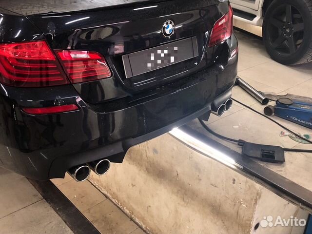 Диффузор М5 спойлер заднего бампера BMW F10 5 сери Диффузор М5 спойлер заднего бампера BMW F10 5 сери