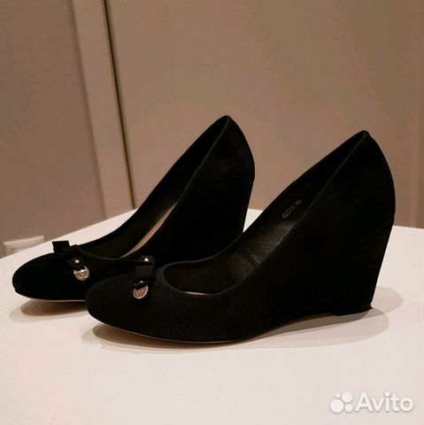 Туфли Vitacci новые замша натуральная
