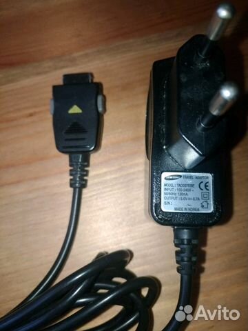 Зарядное устройство