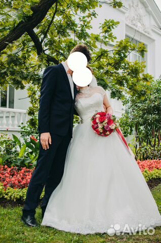 Свадебное платье в идеальном состоянии