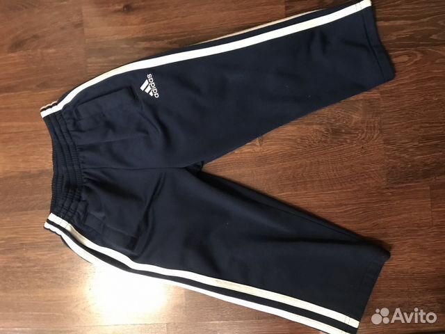 Спортивный костюм adidas Спортивный костюм adidas