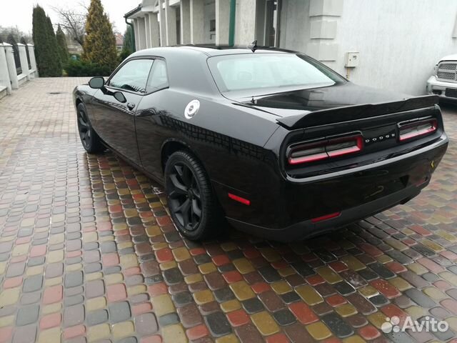 Dodge Challenger 3.6 AT, 2017, 11 000 км