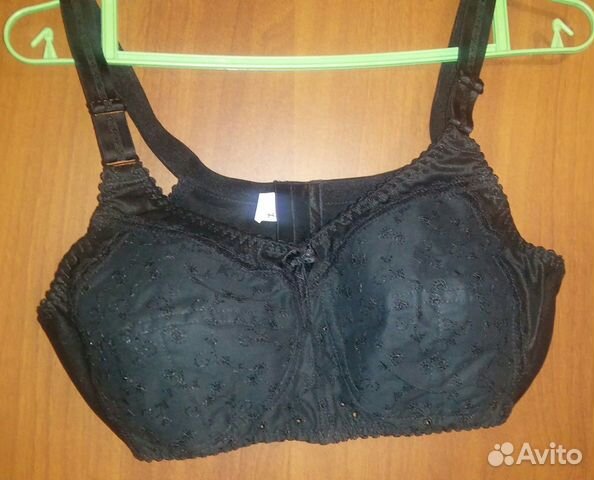 Бюстгальтер для фиксации экзопротеза молочной желе