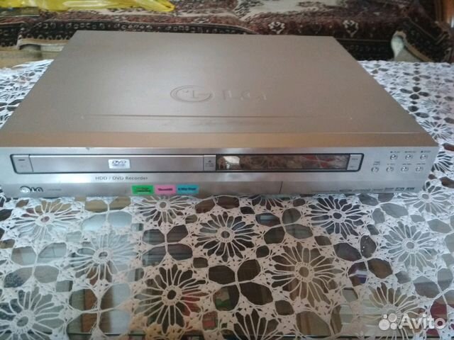 Записывающий видеомагнитофон LG HDR 488